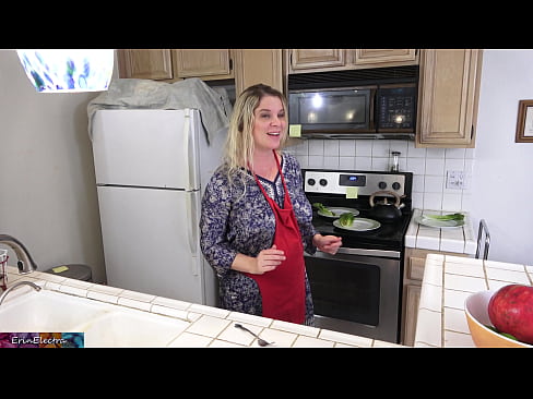 ❤️ Stepmom milking him in the kitchen before his date. ❤️ Porno at en-gb.hqpornvideos.ru